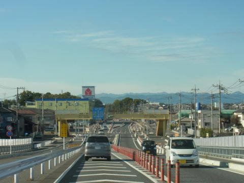 ここは東松山市の辺りでしょうか。秩父へ向かいます。