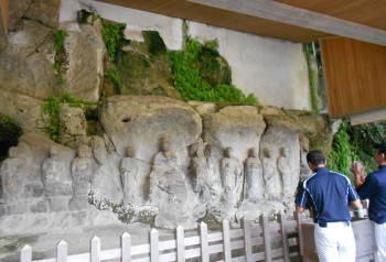 九品の弥陀像・ホキ石仏第二群第二龕