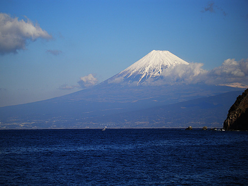 富士山顔出してます
